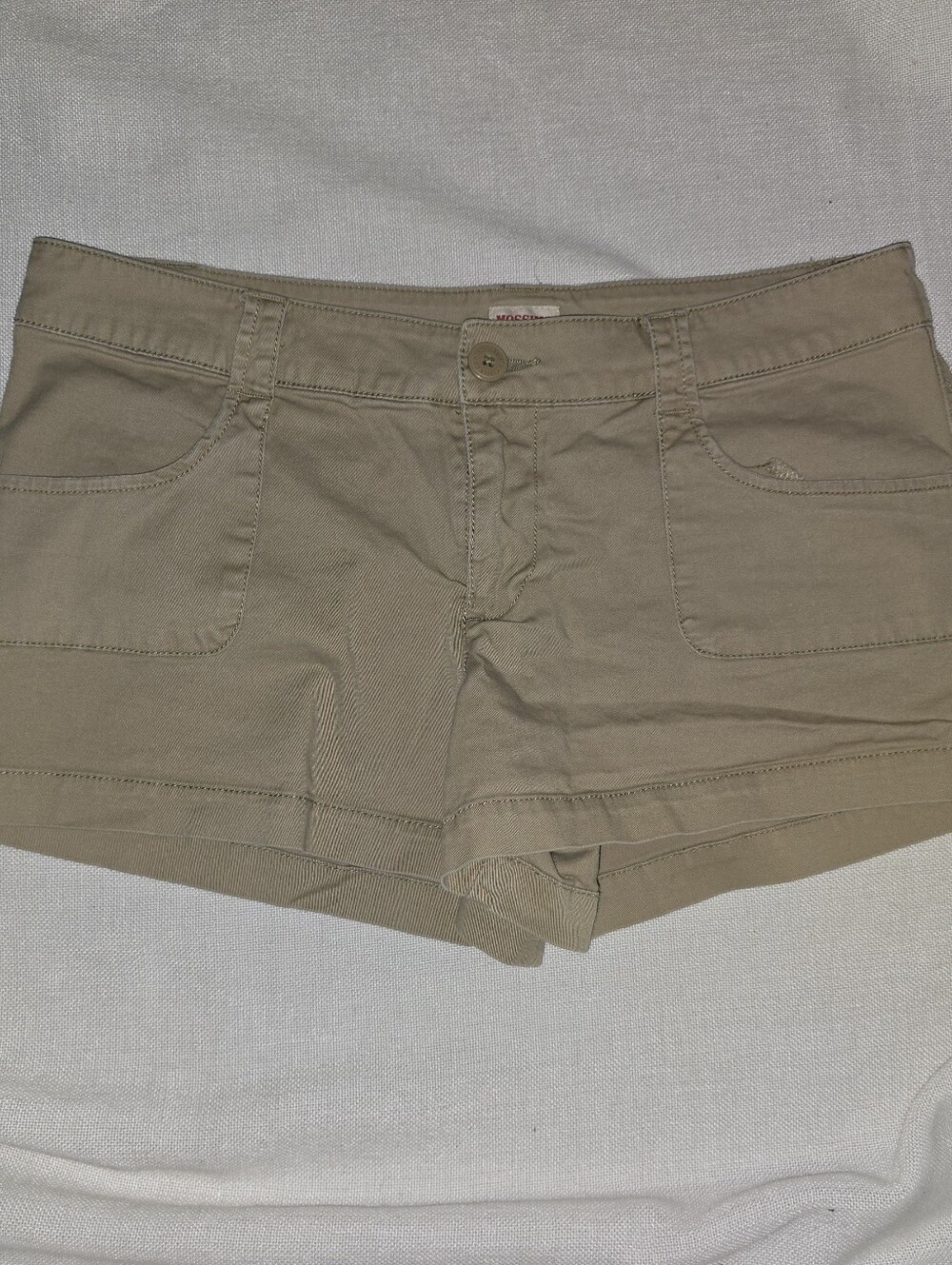 Mossimo Supply Co. Beige Tan Shorts sz 15 Fit 6, Casual Travel Outdoor Festival